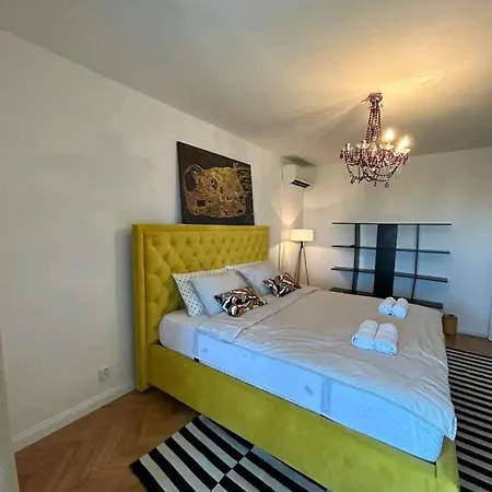 Joy Apartament